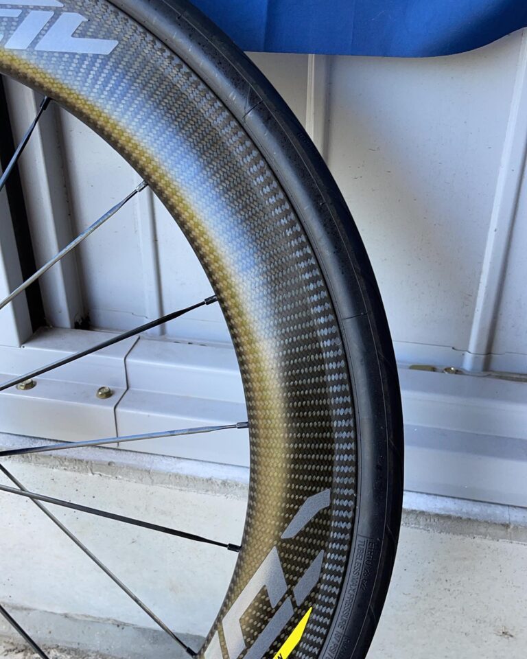 本日熊谷市にあるCCKATOの社長様のホイールをお預かりしてグラフェンコーティングしてみました。