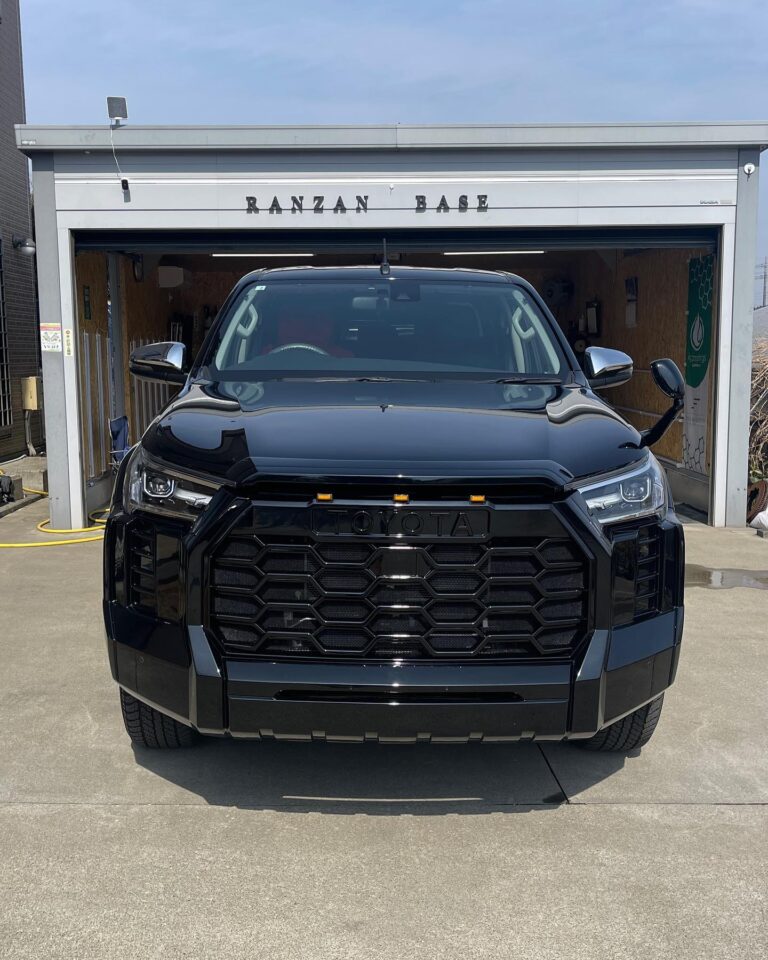 トヨタ ハイラックス。