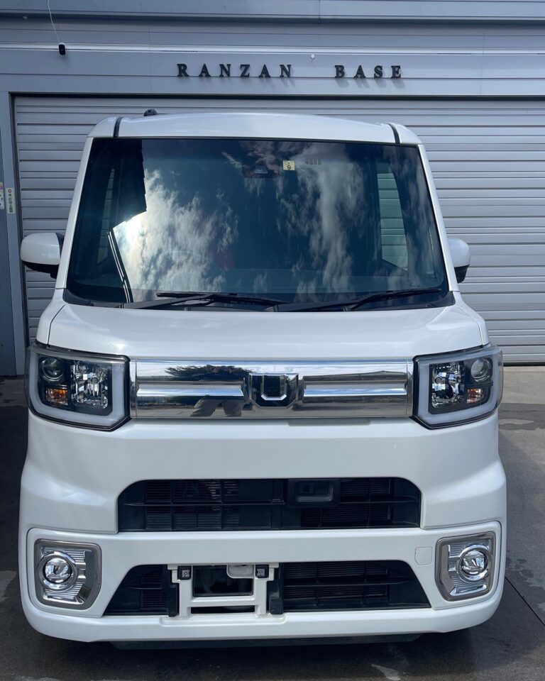 DAIHATSU ウェイク