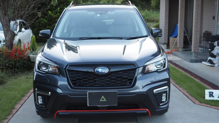 県内よりスバルフォレスター