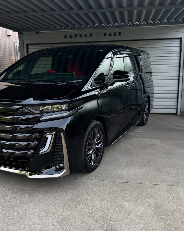 トヨタ ヴェルファイア