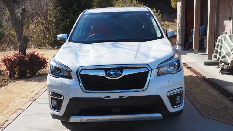 スバル フォレスター