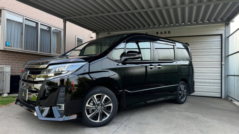 隣町からお越しのトヨタノア様