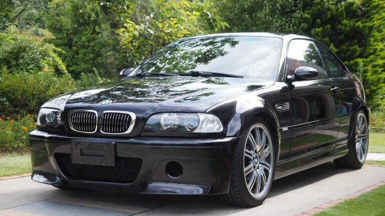 東京都よりお越しのBMW M3CSL様