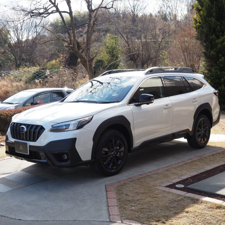 スバル アウトバックに「iglcoatings KENZO」を施工させていただきました✨